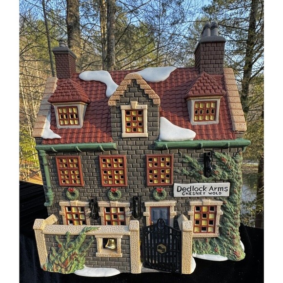 Dept 56 Dickens Village Deadlock (Dedlock) Arms Christmas House Mint In Box!